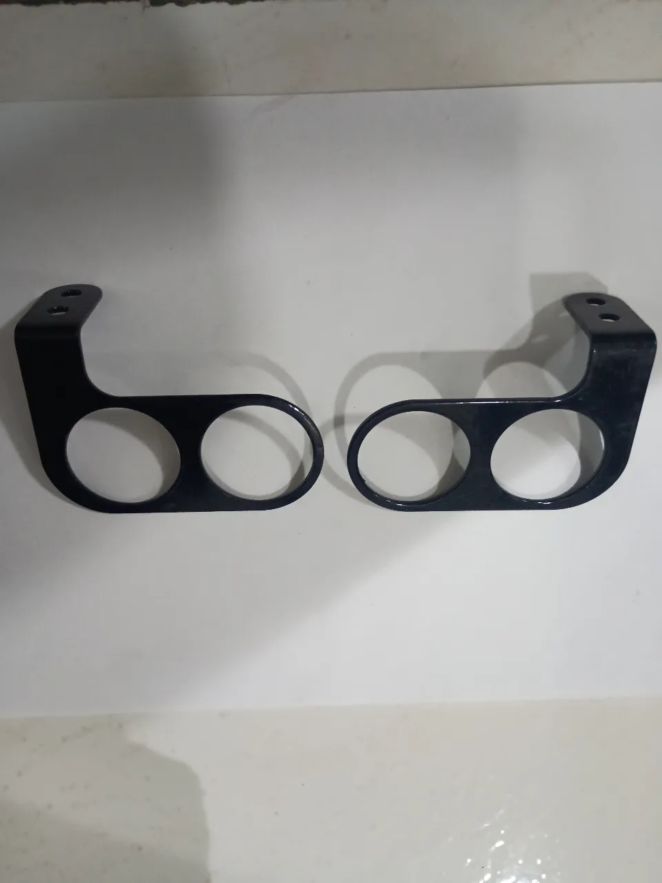 SOPORTE METALICO DE LUCES TRASERAS 7020 (IZQ-DER)