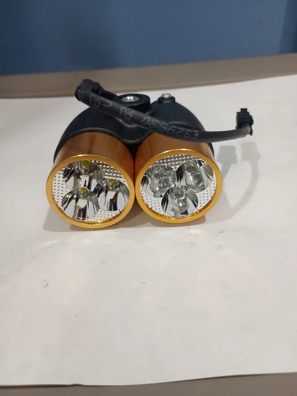 LUZ INDIVIDUAL FRONTAL PARA 1020 (7020)
