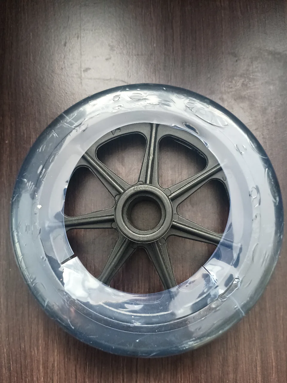 RUEDA MACIZA ANTIVUELCO 1015 (ROYAL)