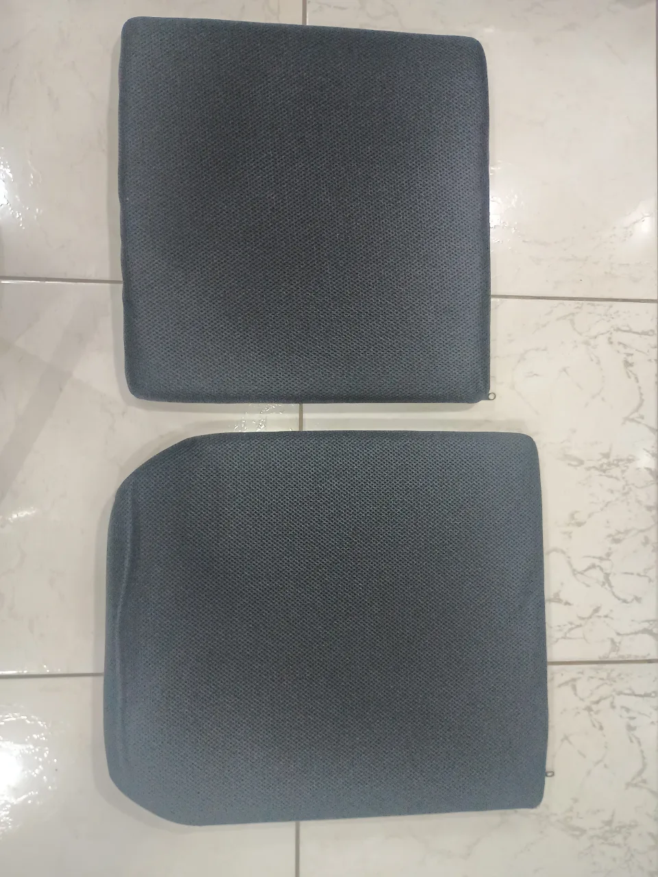 TAPIZADO EXTERNO (ESPALDAR Y SILLIN) FLA-04 (COMFORT); JRWD1801 (SATURN); 1031 (VENUS)