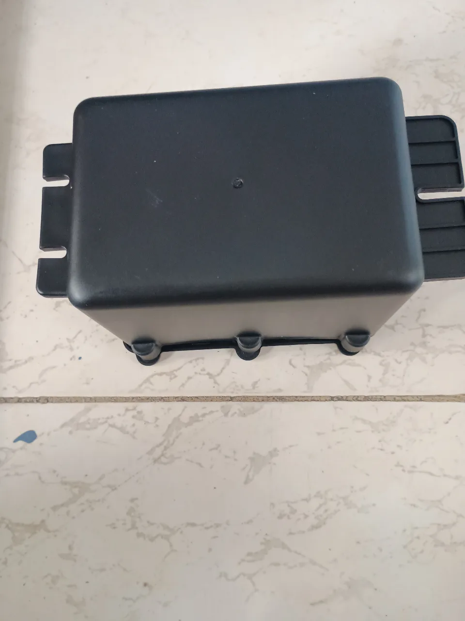 CAJA BATERIA PARA MODELO YHW-001B GLIDE