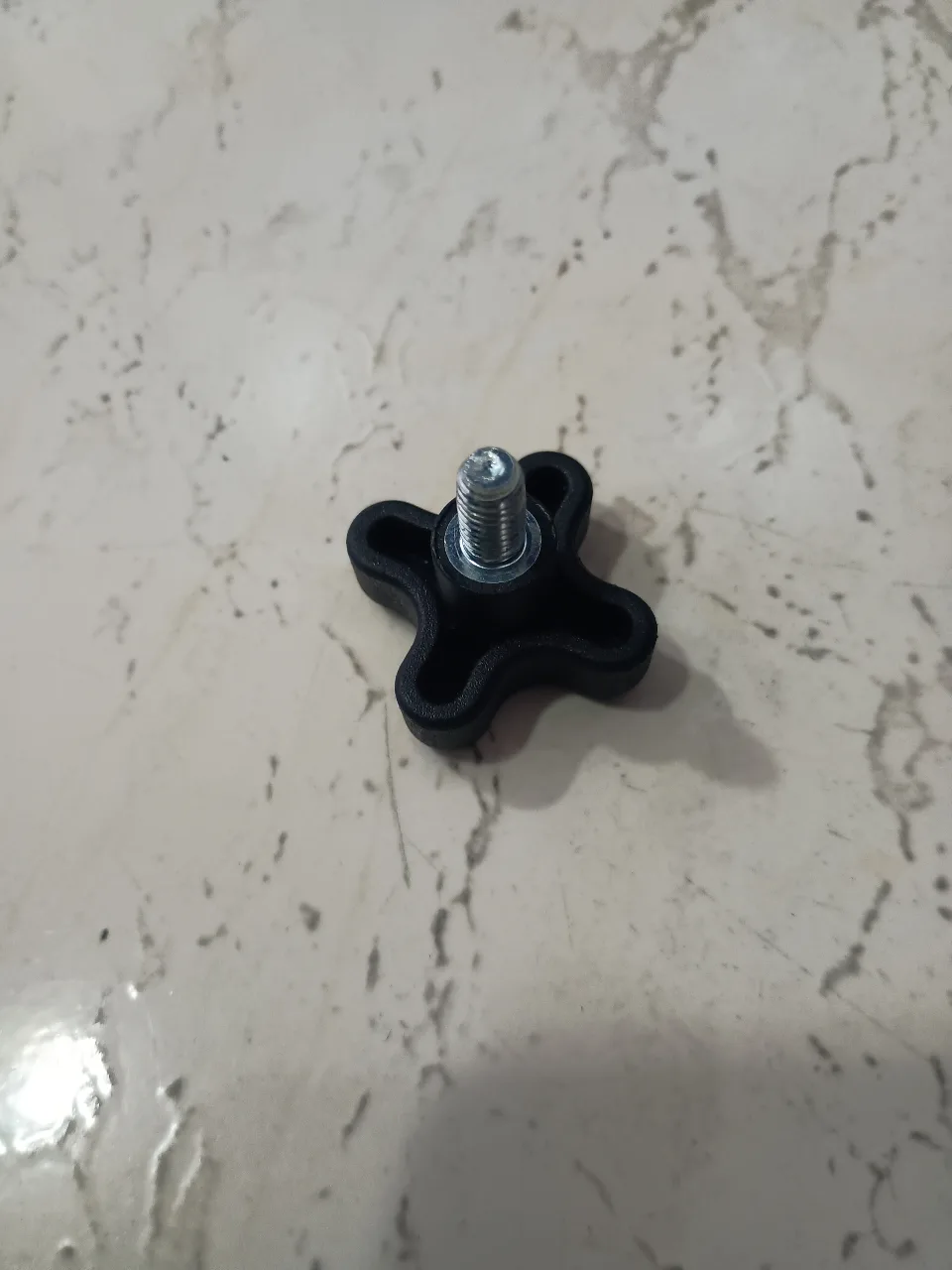PERILLA CON TORNILLO 5 MM PEQUEÑA