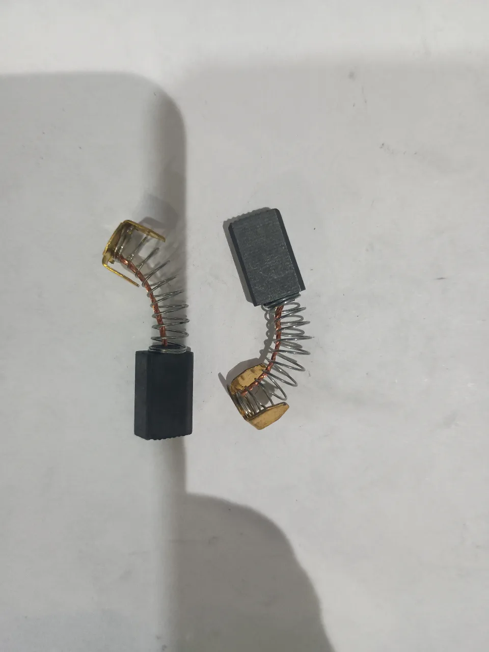 ESCOBILLA CB101
