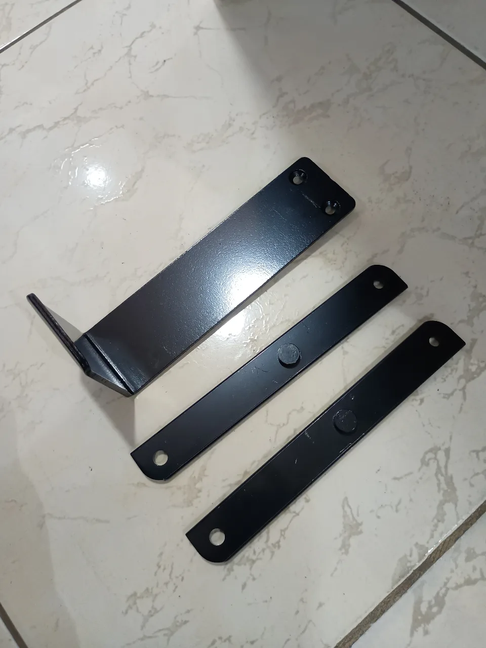 BARRA TRASERA EN L PARA BATERIA 12V 20AH
