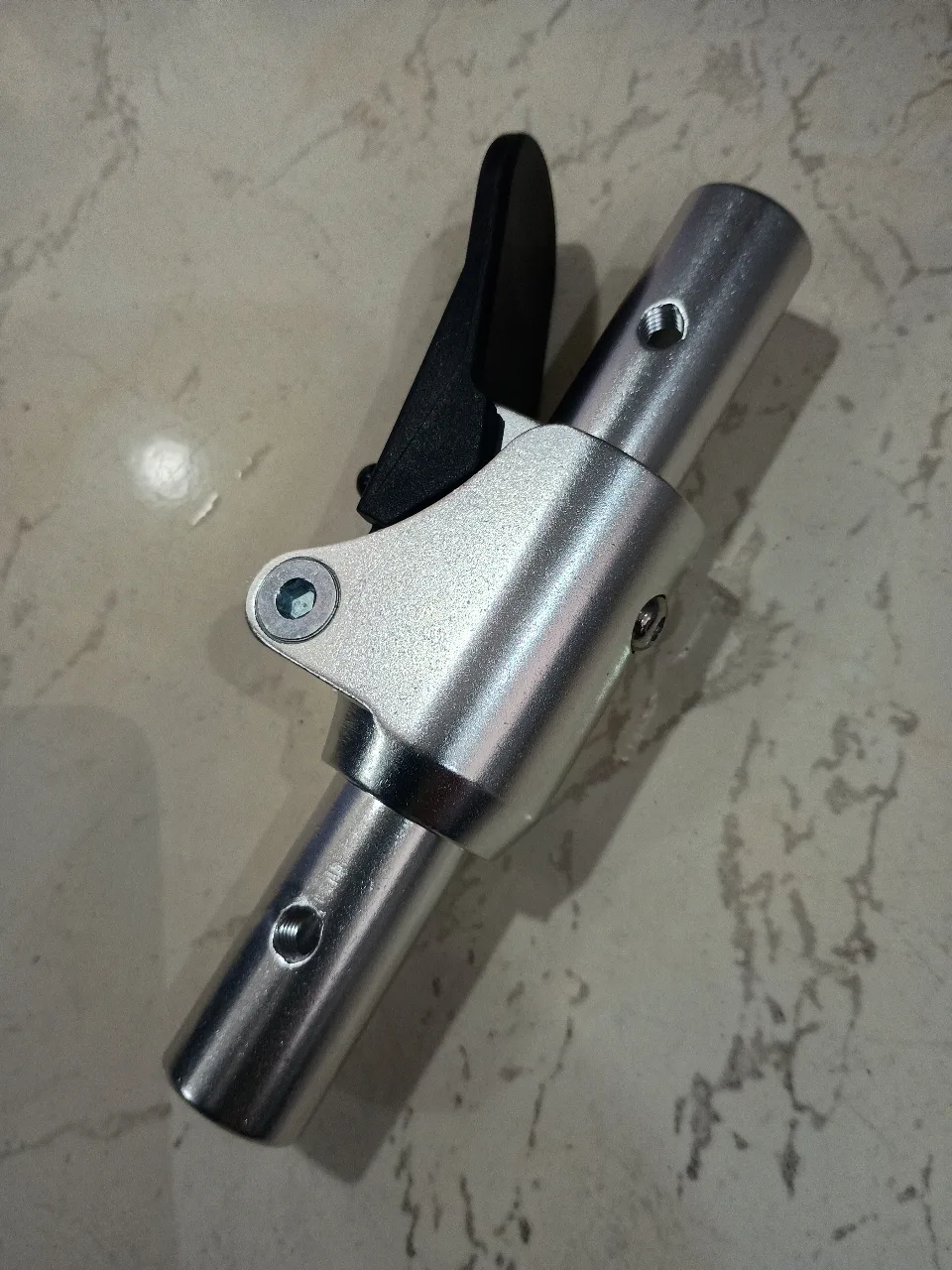 PIEZA PARA DESPLEGAR EL ESPALDAR MODELO 7020