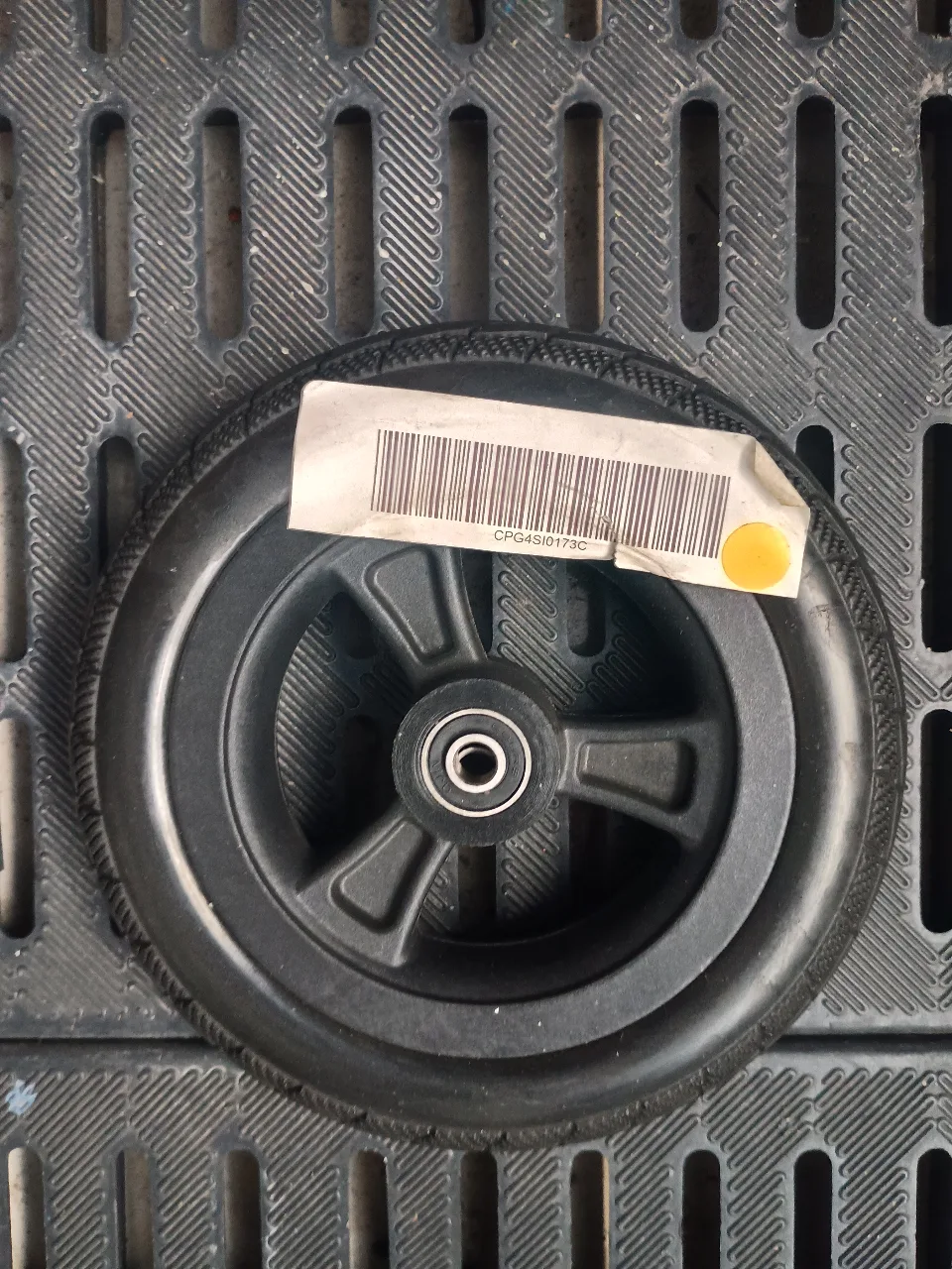 LLANTA MACIZA PARA ULTRALIVIANA 1.0